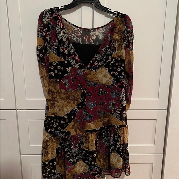 BCBGeneration BoHo Floral 3/4 Sleeve Dress - Picture 3 of 3